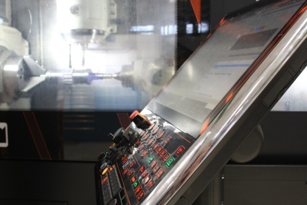 HMI of Milling Machine for resharpening and grinding process for medical applications